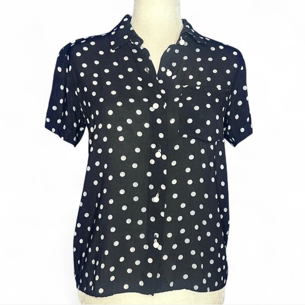 💜 Solid & Striped Black Polka Dot Short Sleeve Button Down Top (XS)